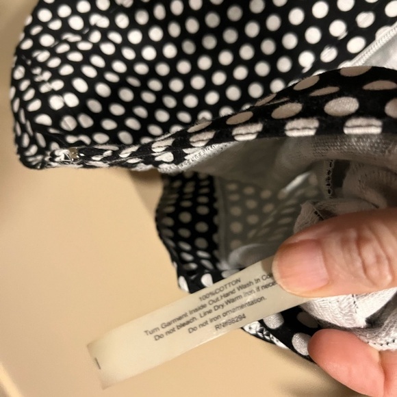 Onque Casuals Chic Black Polka Dot Floral Zipper Cardigan PS Artsy Festival - Picture 4 of 10